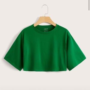 SHEIN Emerald Green Cropped Tee